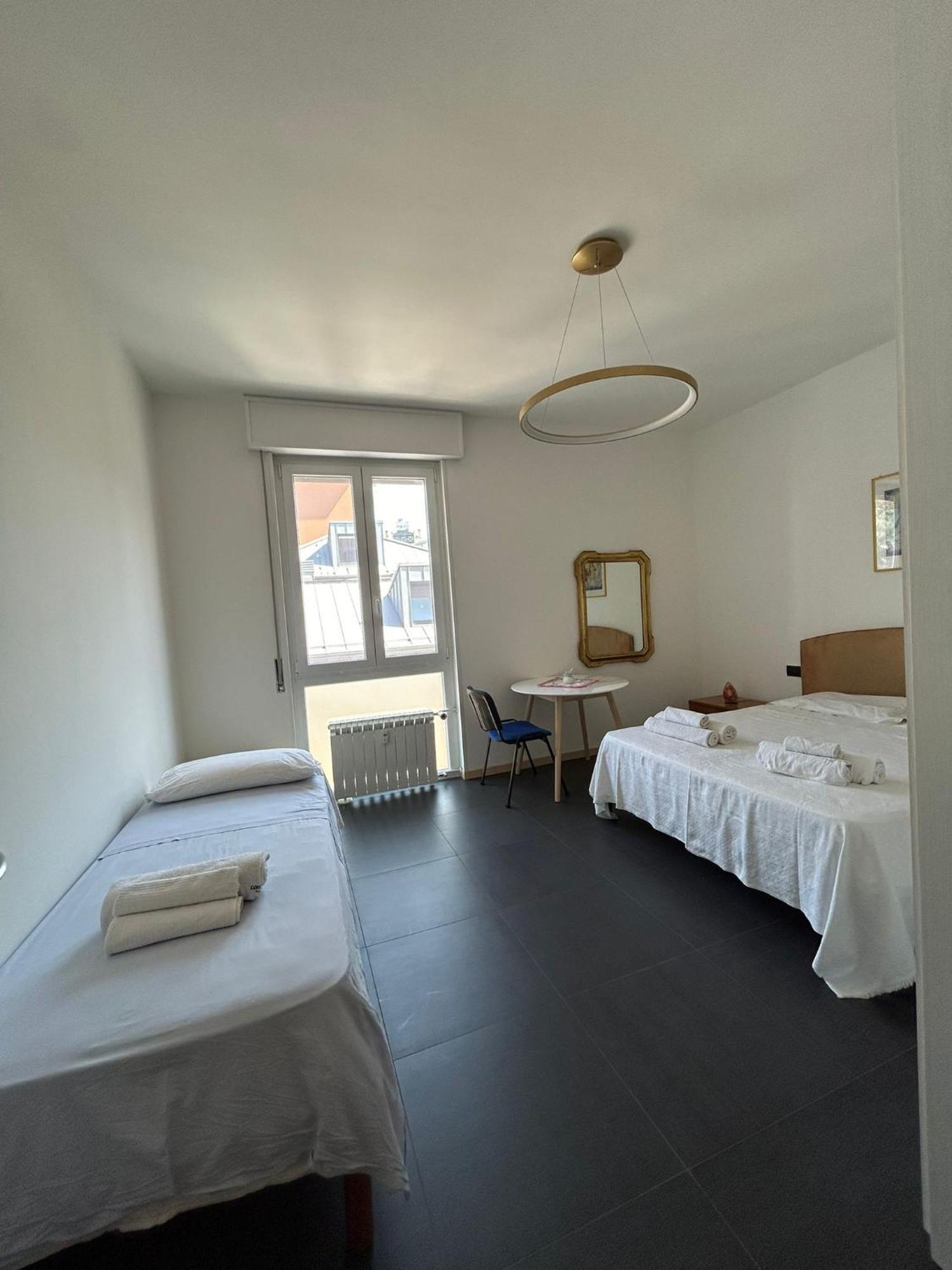 M&M Bergamo Center - Modern Flat With Free Wifi-Netflix And Welcome Italian Coffee Εξωτερικό φωτογραφία